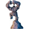 Рендер миниатюры Морозного Тролля сзади — 3D печать смолой, детали густого меха на спине и каменистая база.